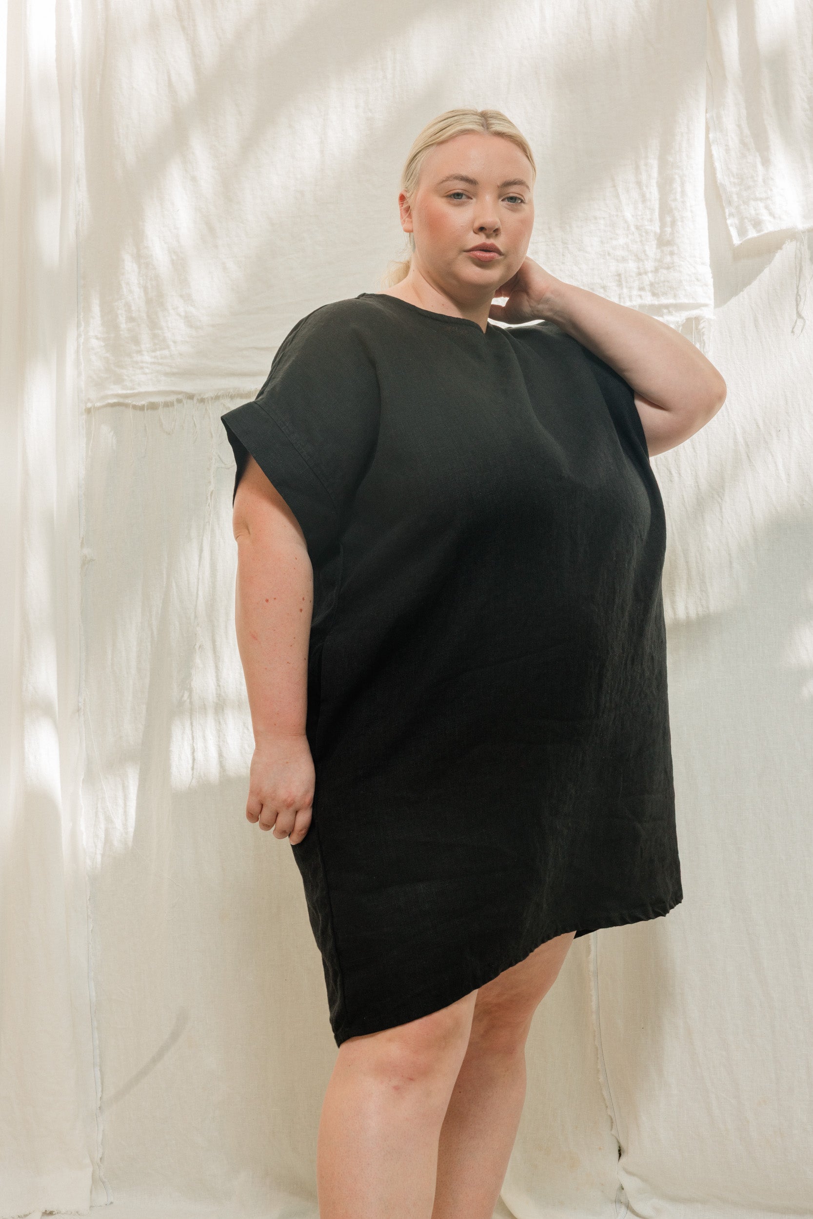 Georgia Dress in Midweight Linen Cacao Georgia Dress in Midweight Linen Cacao