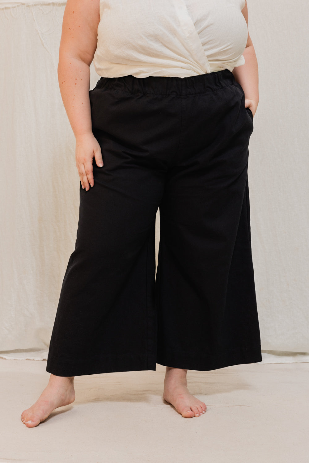 Florence Pant in Organic Cotton Canvas Black#color_black