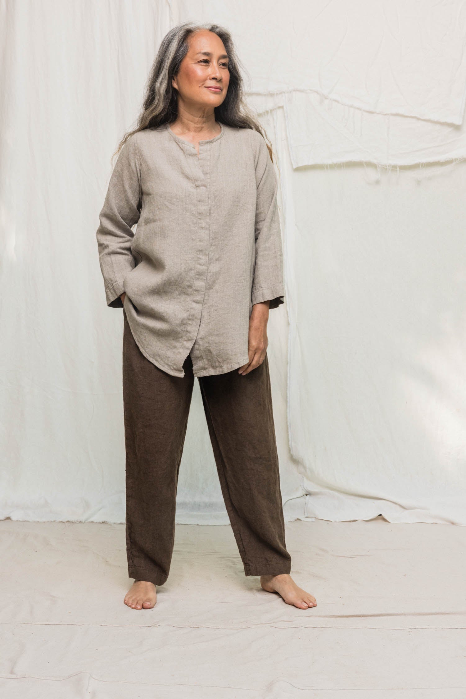 Andy Trouser in Midweight Linen Cacao#color_cacao