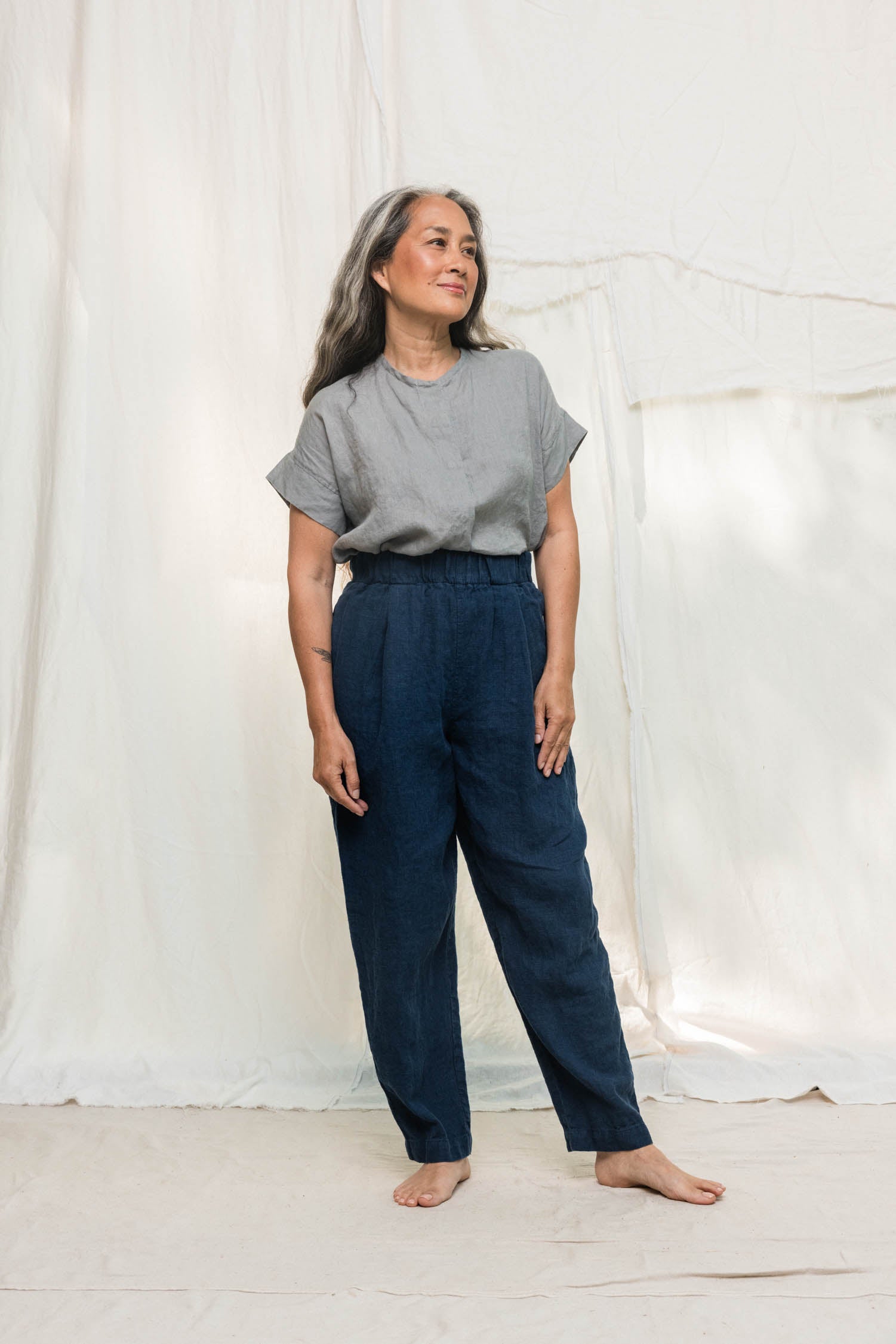 Andy Trouser in Midweight Linen Indigo#color_indigo