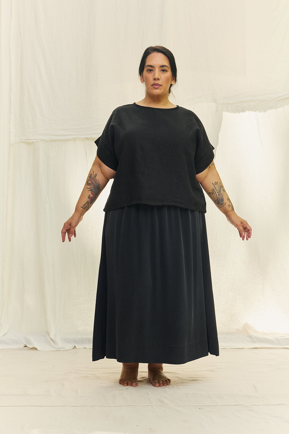 Bel Skirt in Washable Silk Graphite#color_graphite