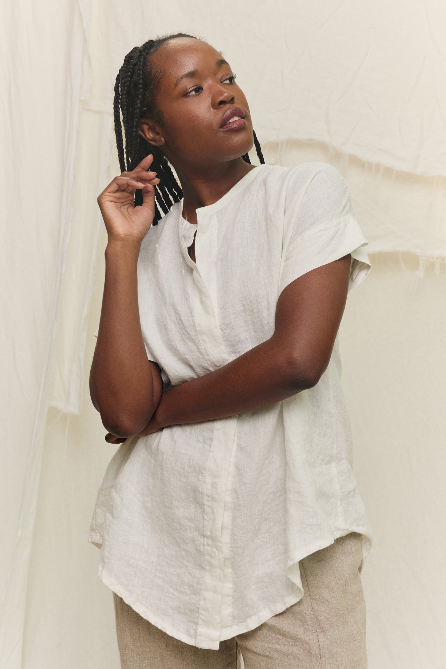Georgia Snap Top in Lightweight Linen Salt#color_salt