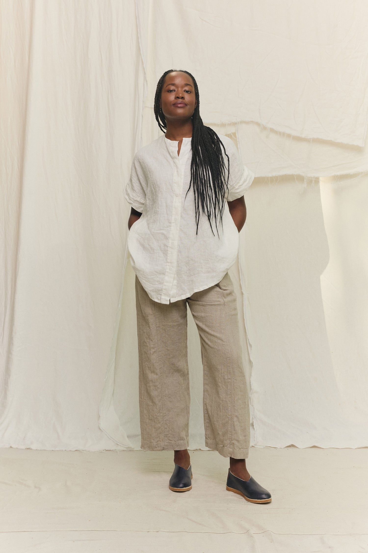 Georgia Snap Top in Lightweight Linen Salt#color_salt