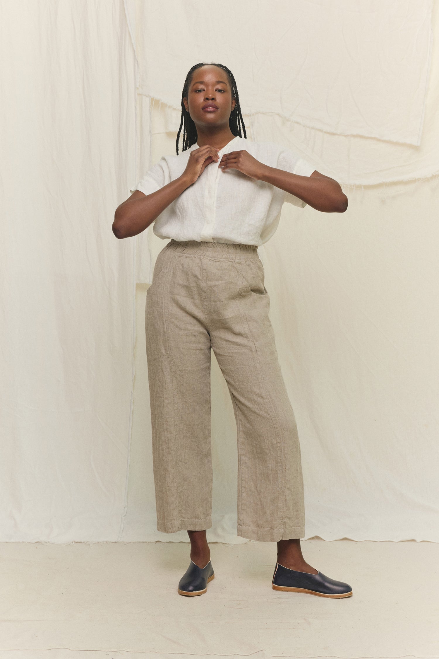 Georgia Snap Top in Lightweight Linen Salt#color_salt