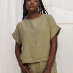 Georgia Tee in Midweight Linen Pear#color_pear
