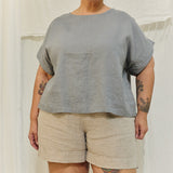 Georgia Tee in Lightweight Linen Overcast#color_overcast