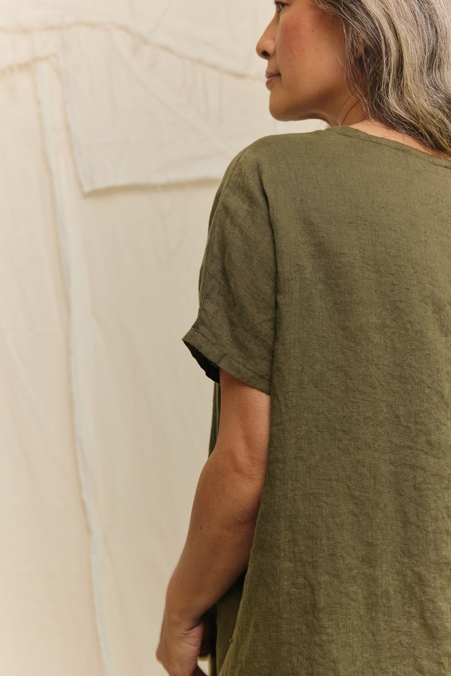 Harper Tunic in Lightweight Linen Lichen#color_lichen