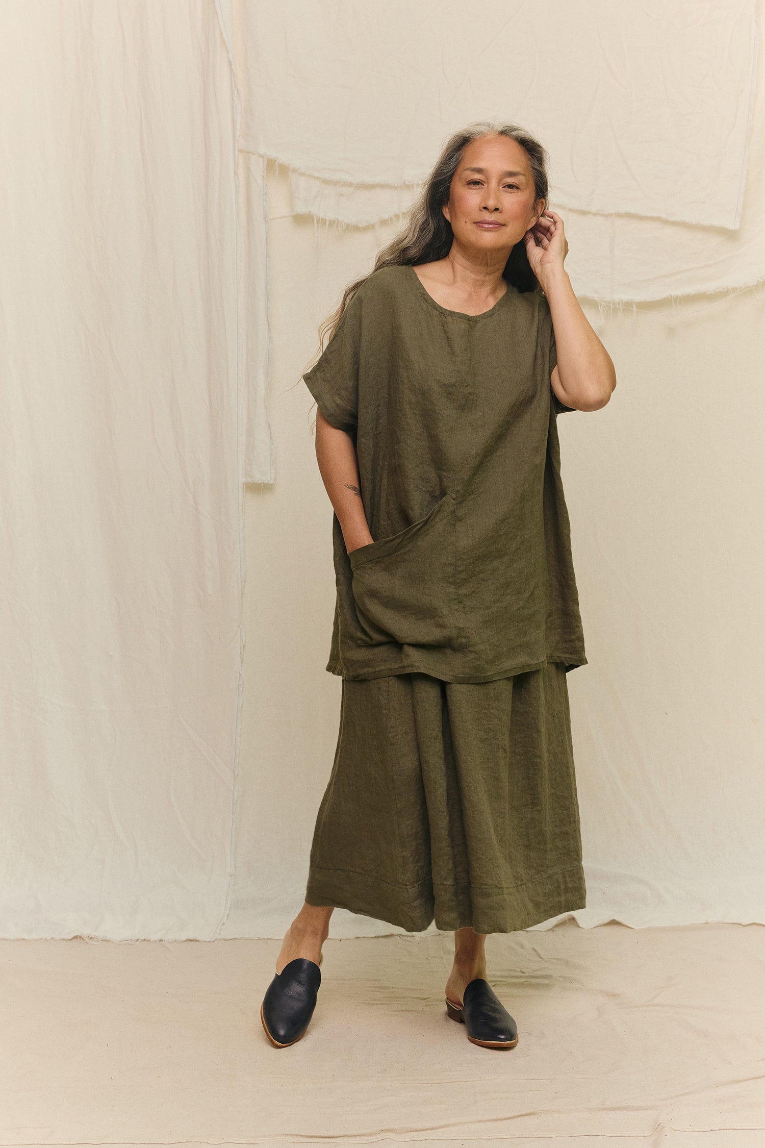 Harper Tunic in Lightweight Linen Lichen#color_lichen
