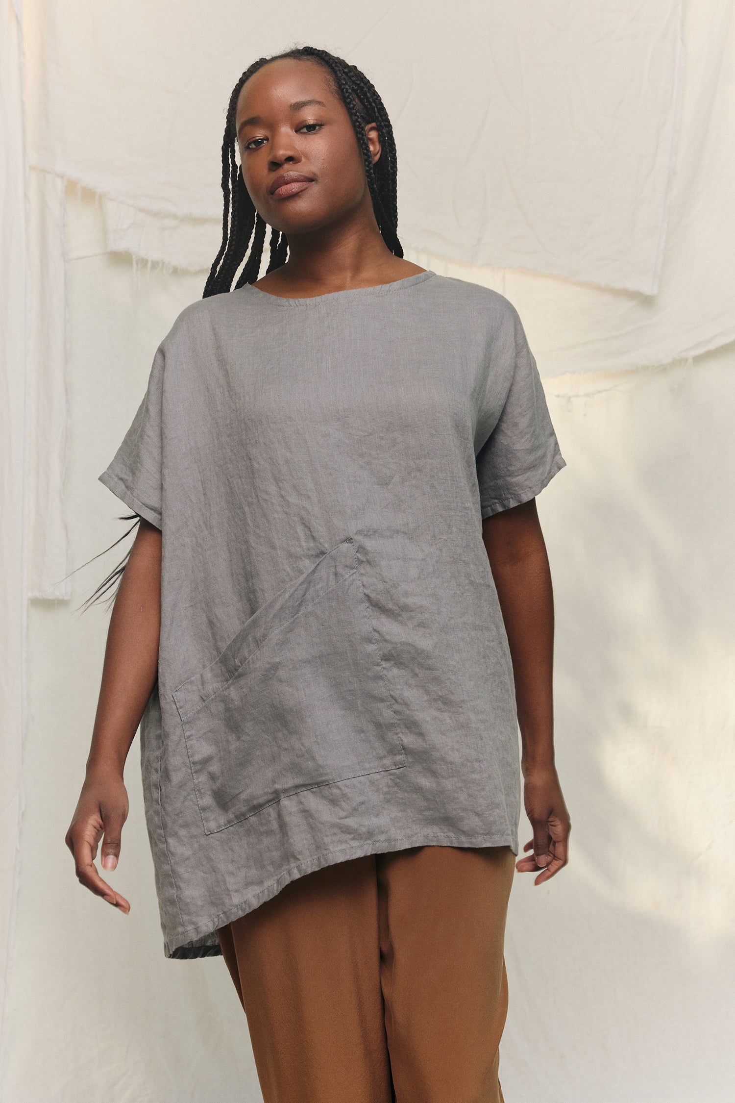 Harper Tunic in Lightweight Linen Overcast#color_overcast