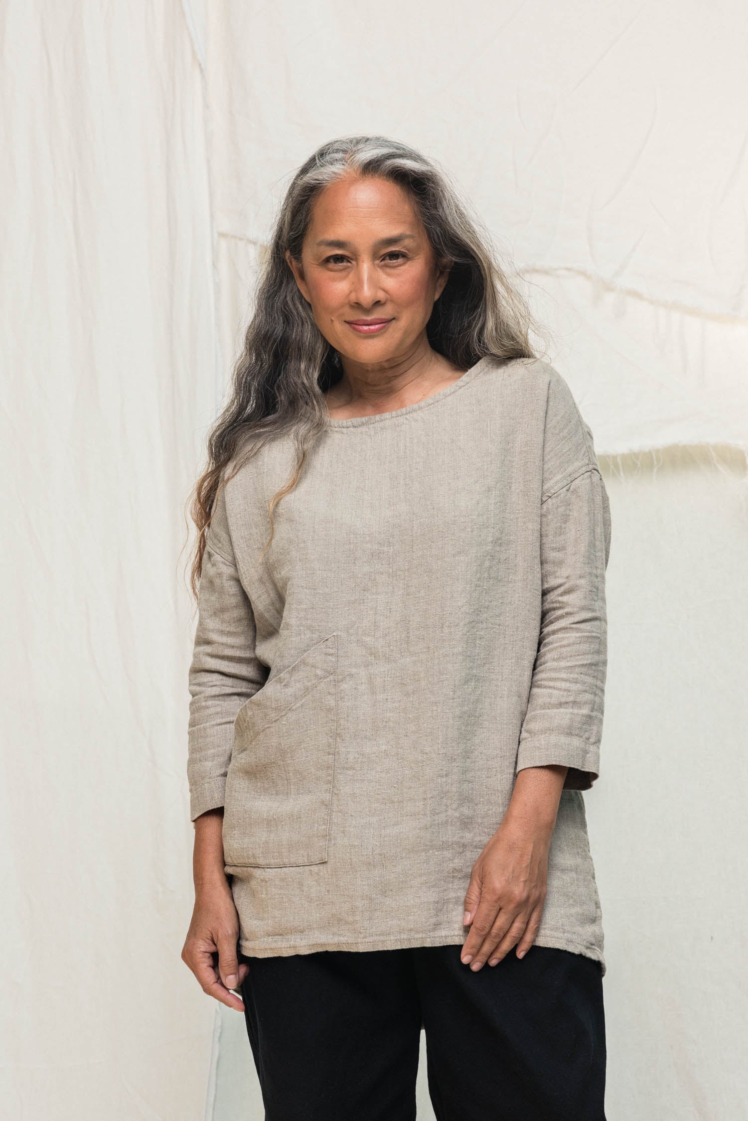 Long Sleeve Harper Tunic in Midweight Linen Flax#color_flax