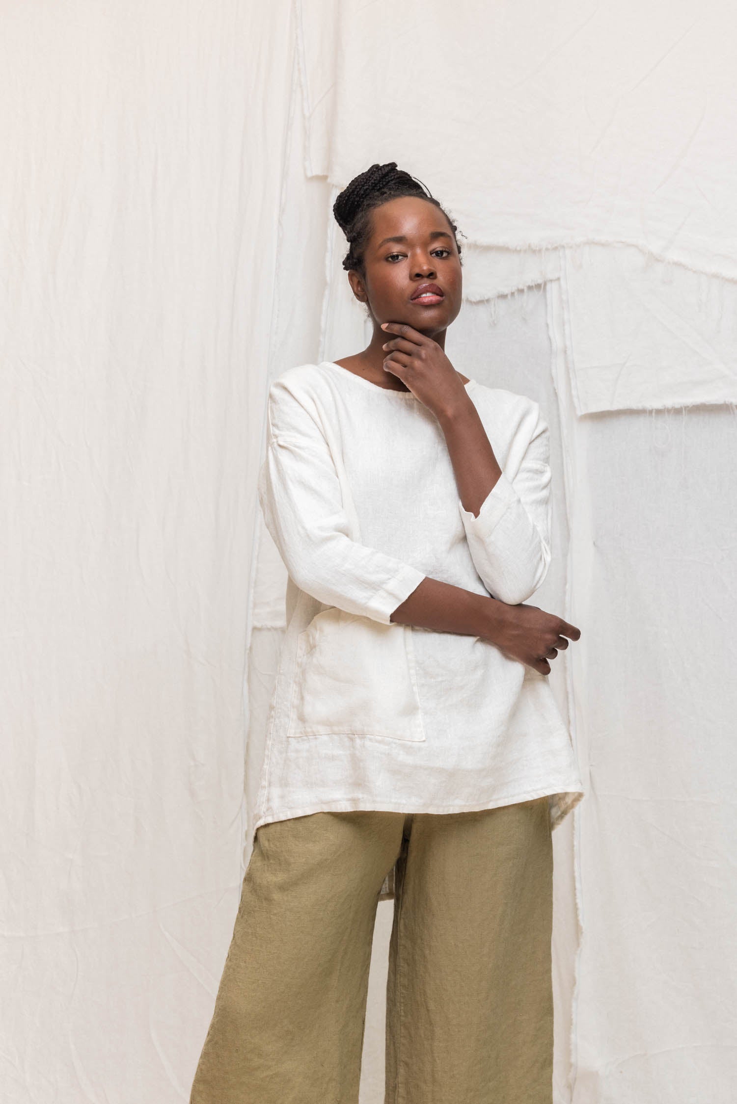 Long Sleeve Harper Tunic in Midweight Linen Salt#color_salt
