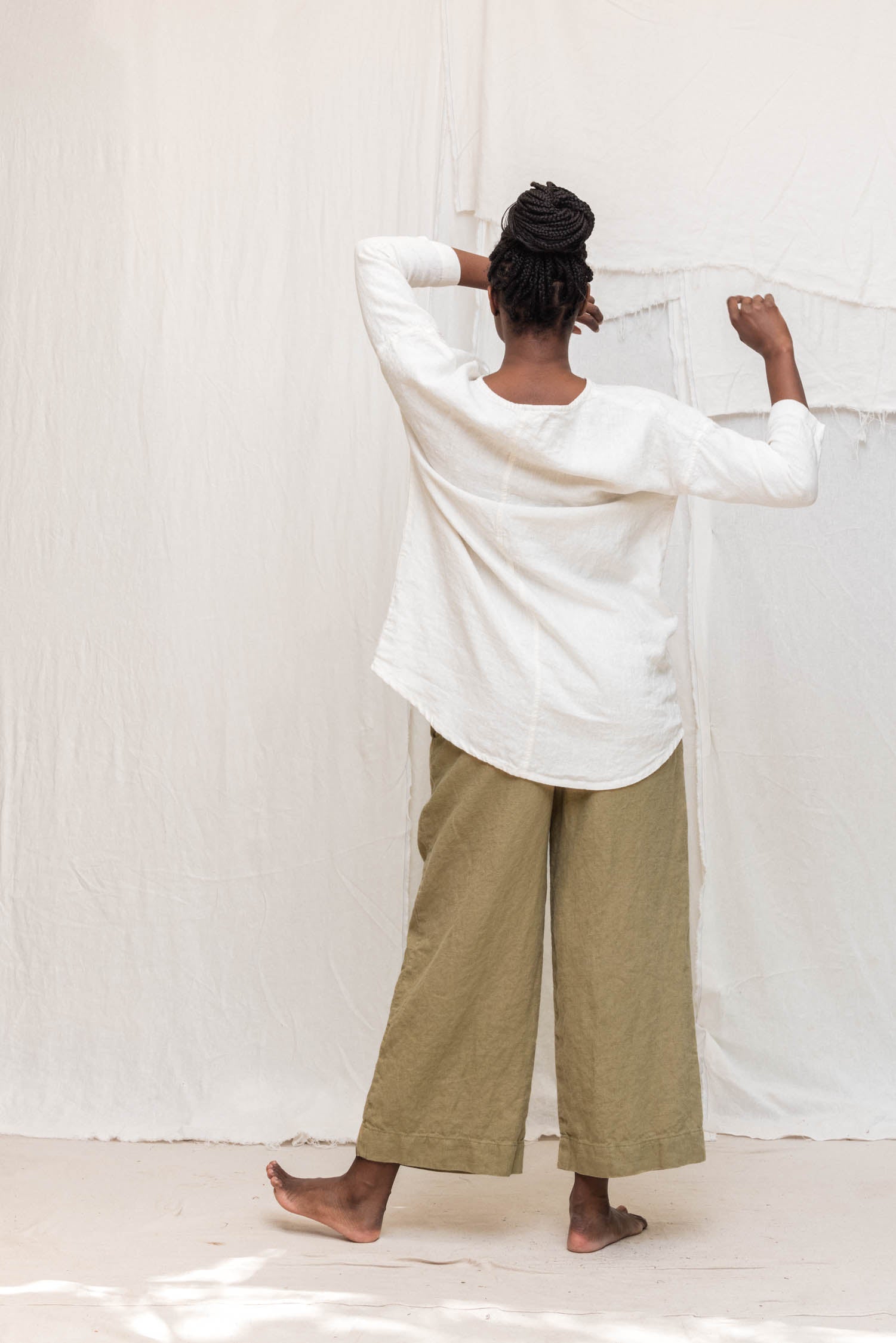 Long Sleeve Harper Tunic in Midweight Linen Salt#color_salt