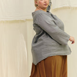 Long Sleeve Kara Snap Top in Lightweight Linen Overcast#color_overcast