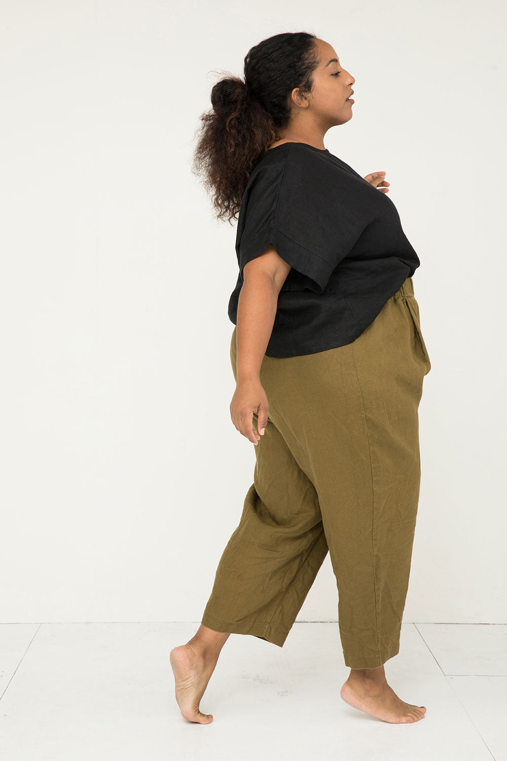 Andy Trouser in Midweight Linen Olive#color_olive