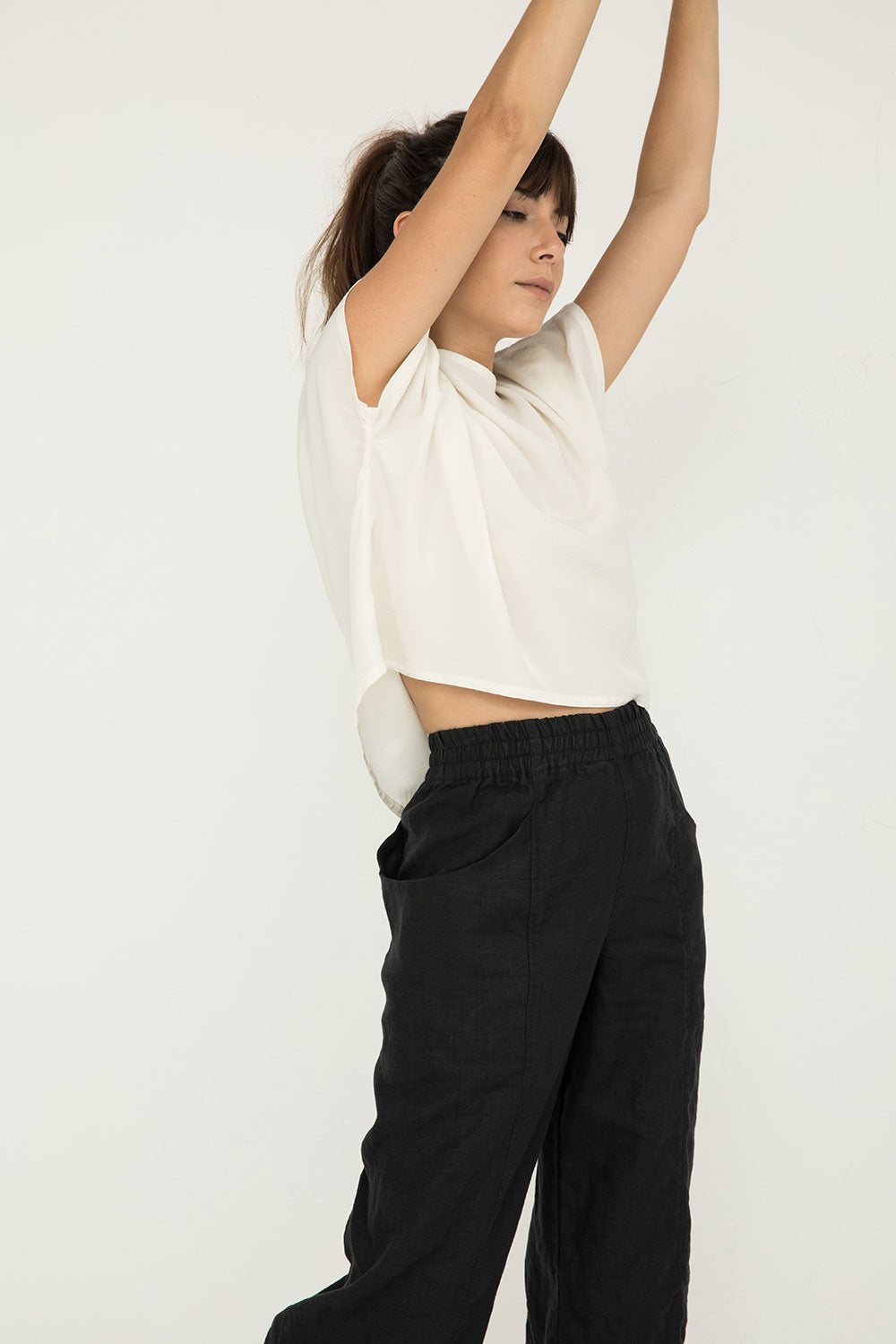 Clyde Culotte in Midweight Linen Black#color_black