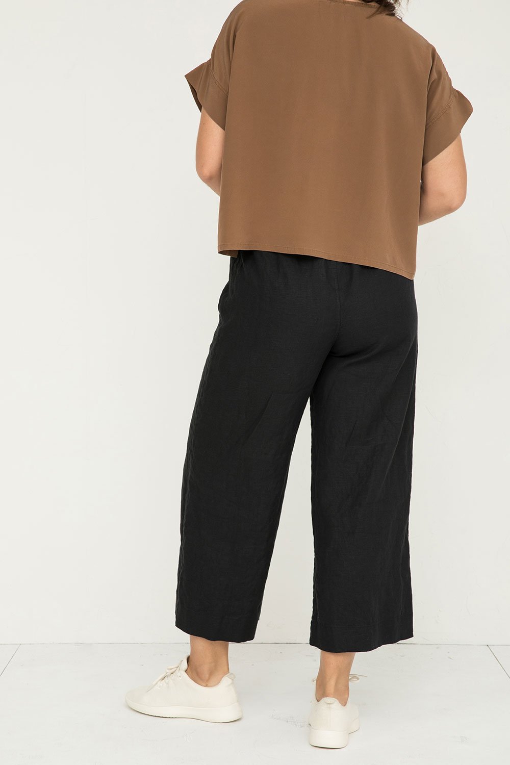 Florence Pant in Midweight Linen Black#color_black