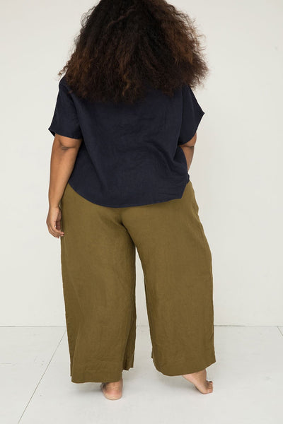 Florence Pant in Midweight Linen Olive#color_olive