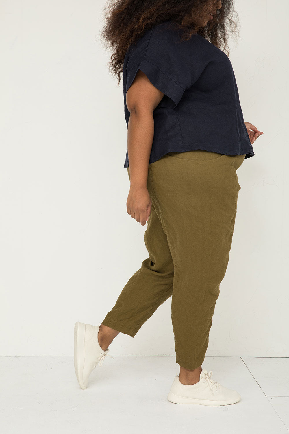 Clyde Work Pant in Midweight Linen Olive#color_olive