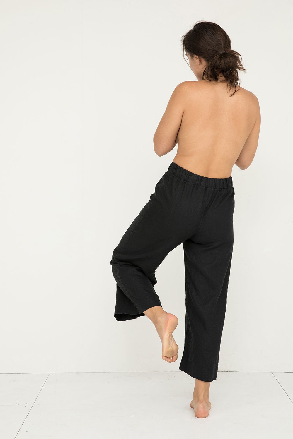 Florence Pant in Midweight Linen Black#color_black