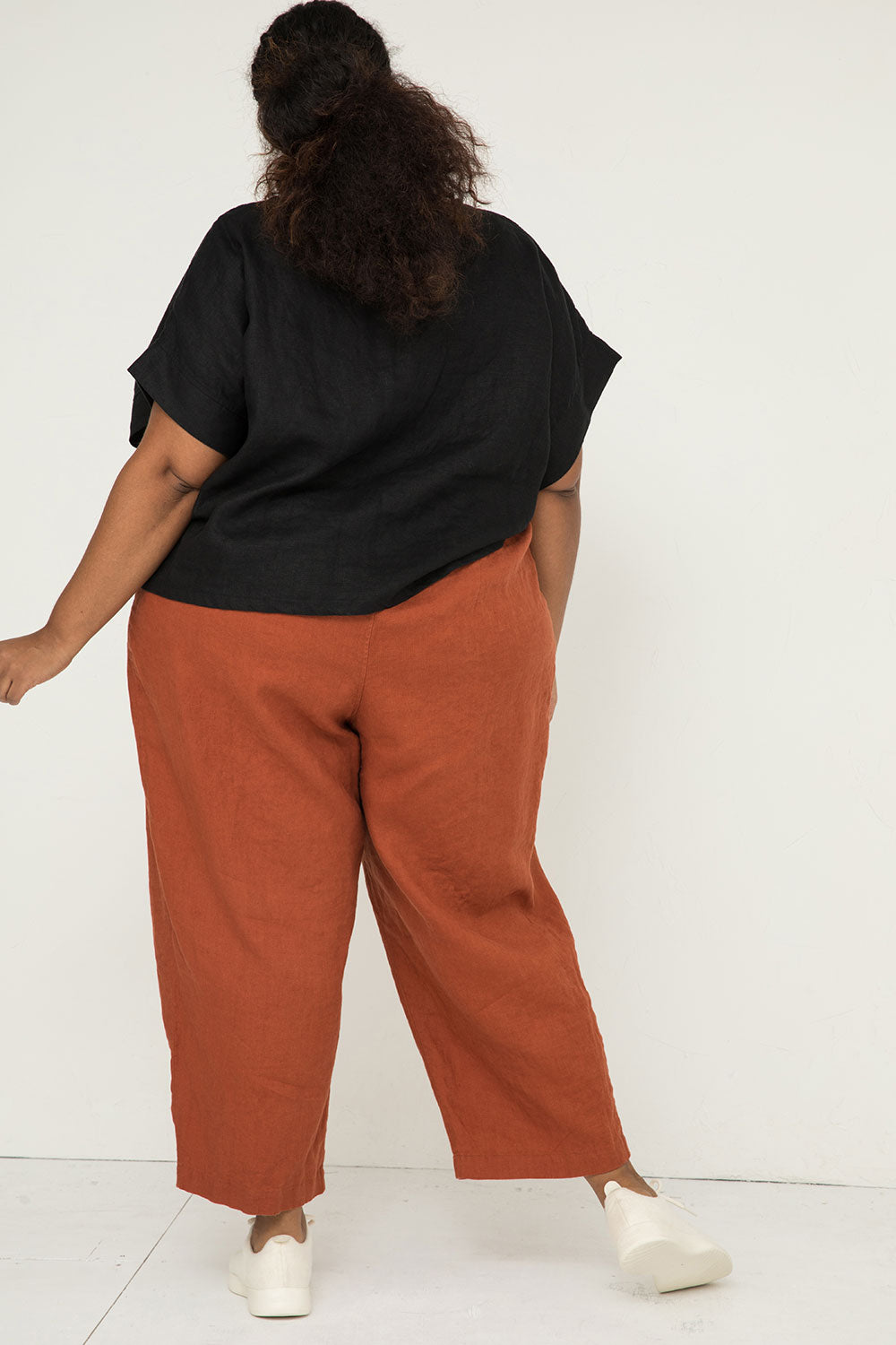 Andy Trouser in Midweight Linen Terra#color_terra