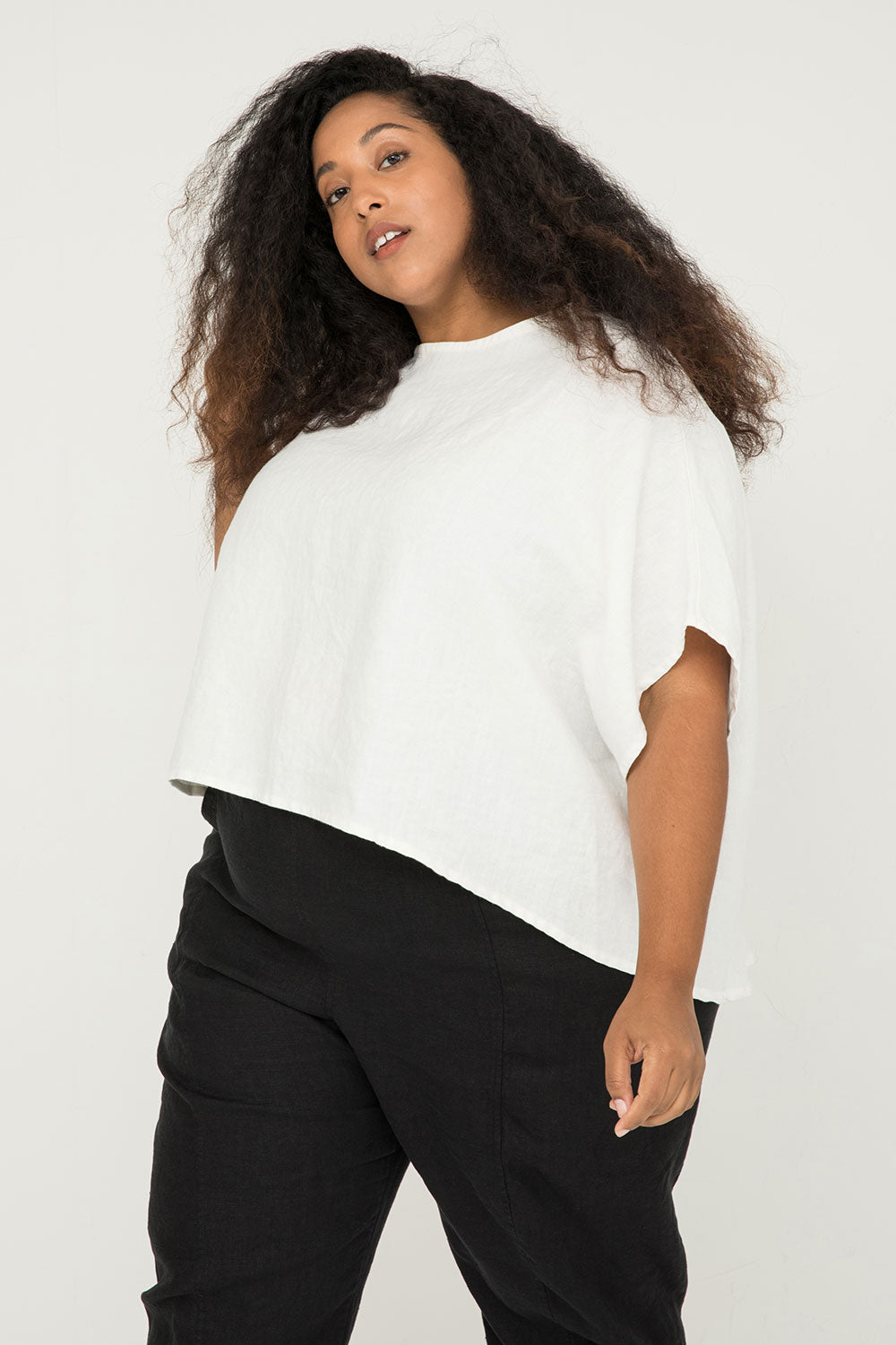 Linn Tee in Midweight Linen Ivory#color_ivory