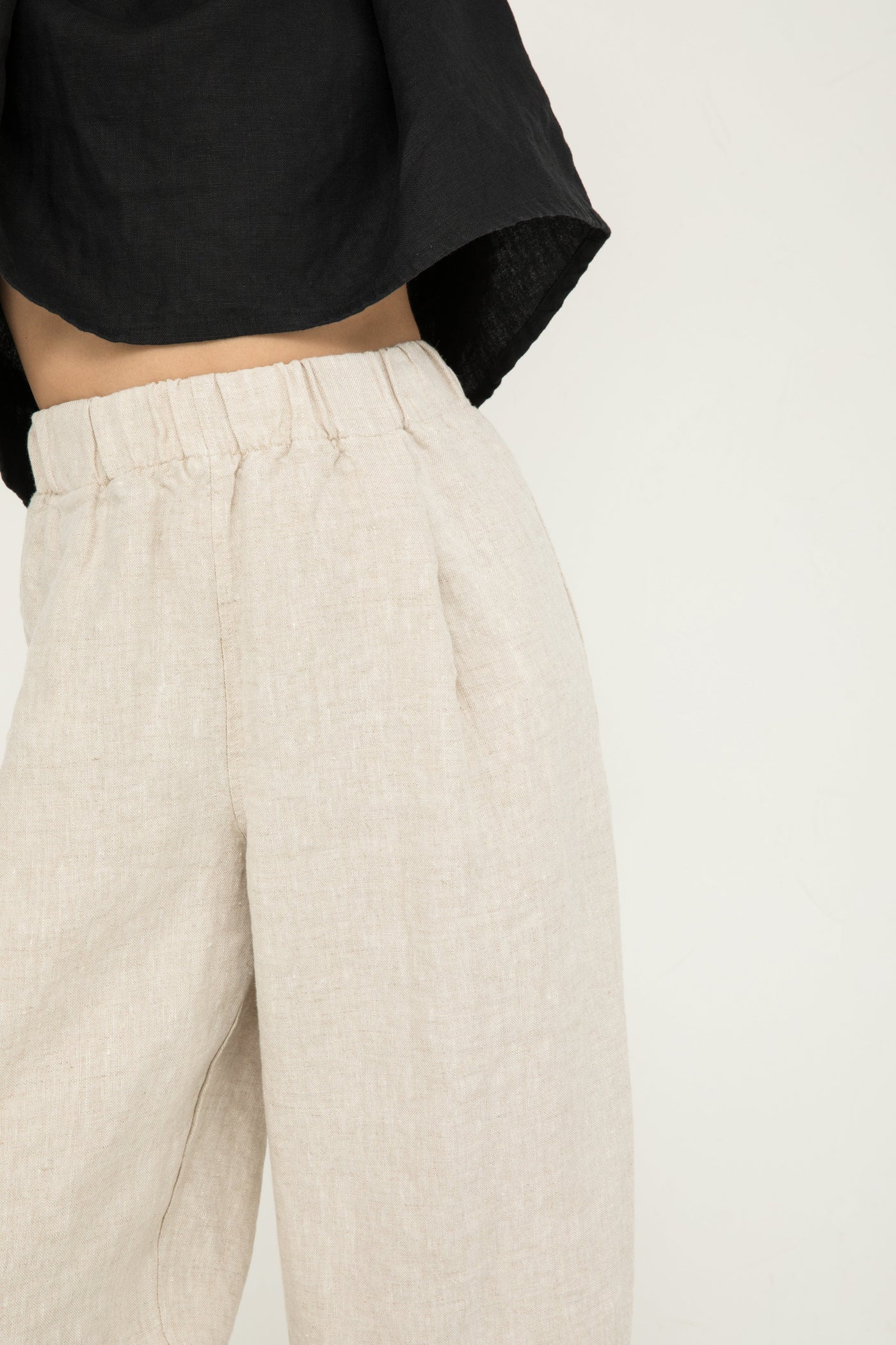 ELISSA Tapered Linen Pants – Art of Simplicity