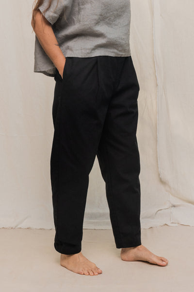 Andy Trouser in Organic Cotton Canvas Black#color_black