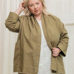 Clyde Jacket in Organic Cotton Canvas Olivine#color_olivine