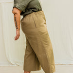 Florence Pant in Organic Cotton Canvas Olivine#color_olivine