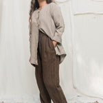 Andy Trouser in Midweight Linen Cacao#color_cacao