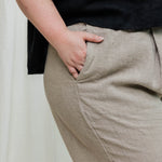 Andy Trouser in Midweight Linen Flax#color_flax