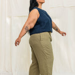Andy Trouser in Midweight Linen Pear#color_pear