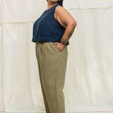 Andy Trouser in Midweight Linen Pear#color_pear