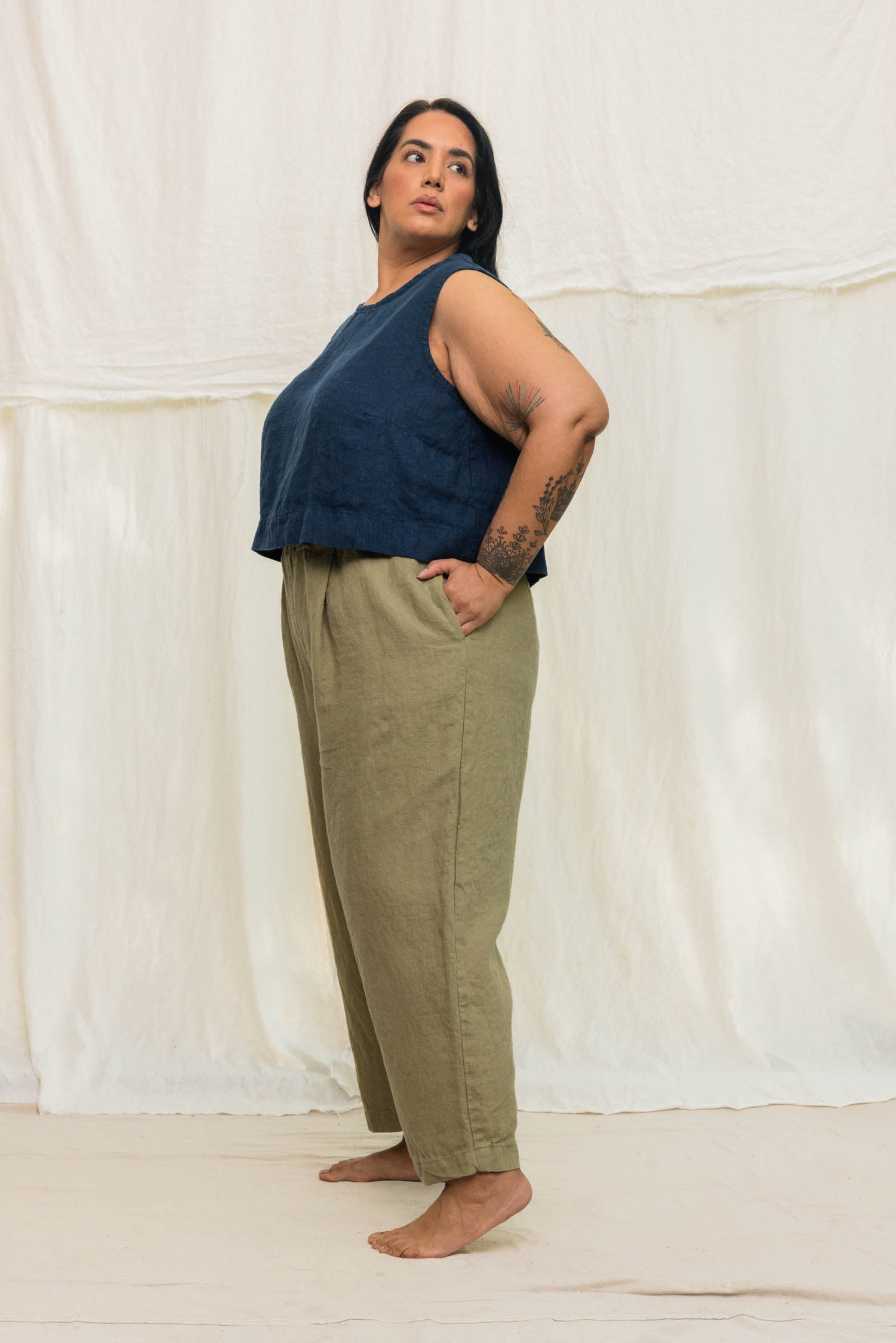 Andy Trouser in Midweight Linen Pear#color_pear