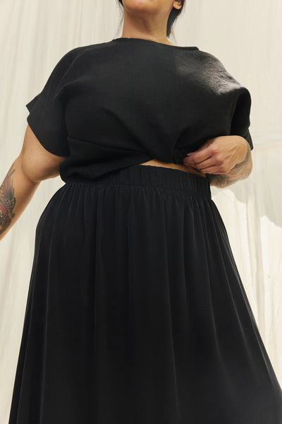 Bel Skirt in Washable Silk Graphite#color_graphite