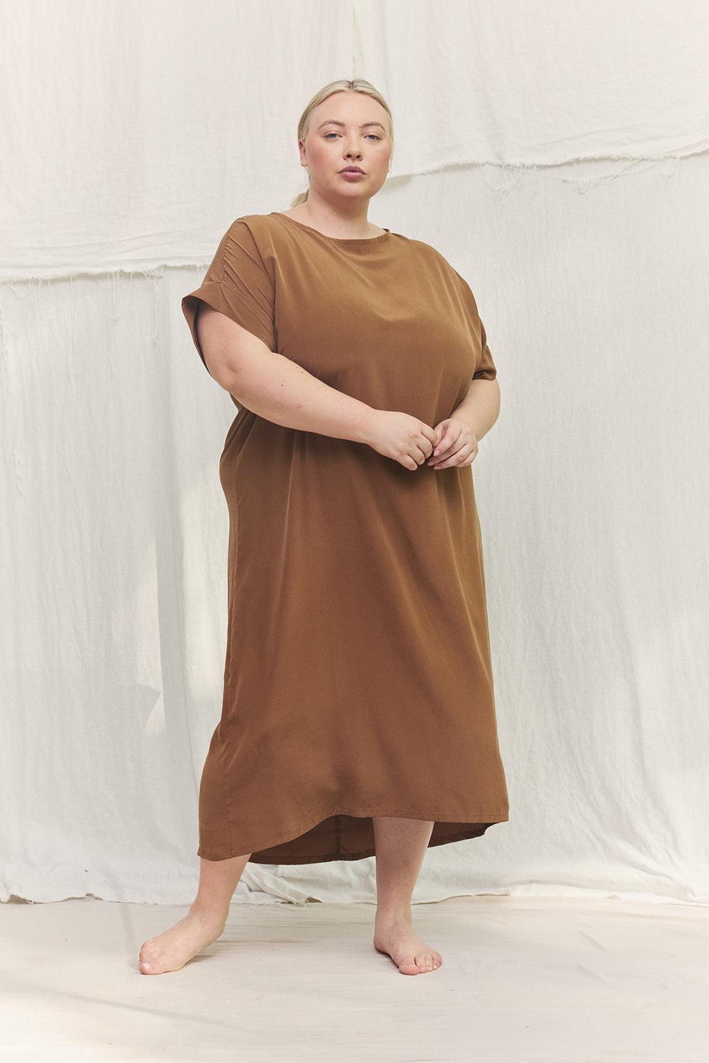 Georgia Midi in Washable Silk Ochre#color_ochre