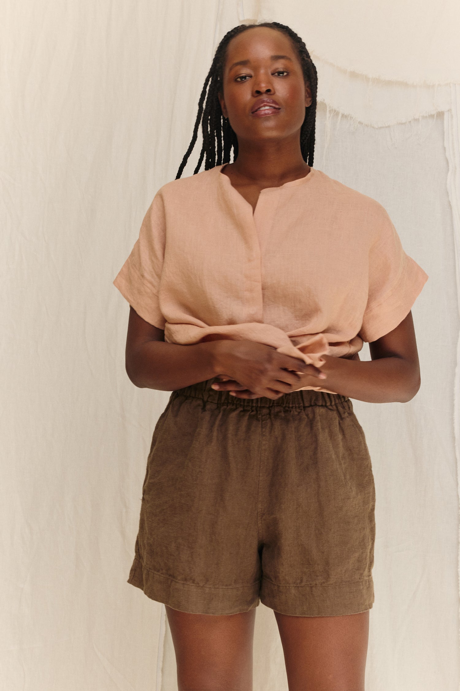 Georgia Snap Top in Lightweight Linen Canyon#color_canyon