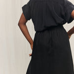 Georgia Snap Top in Washable Silk Graphite#color_graphite