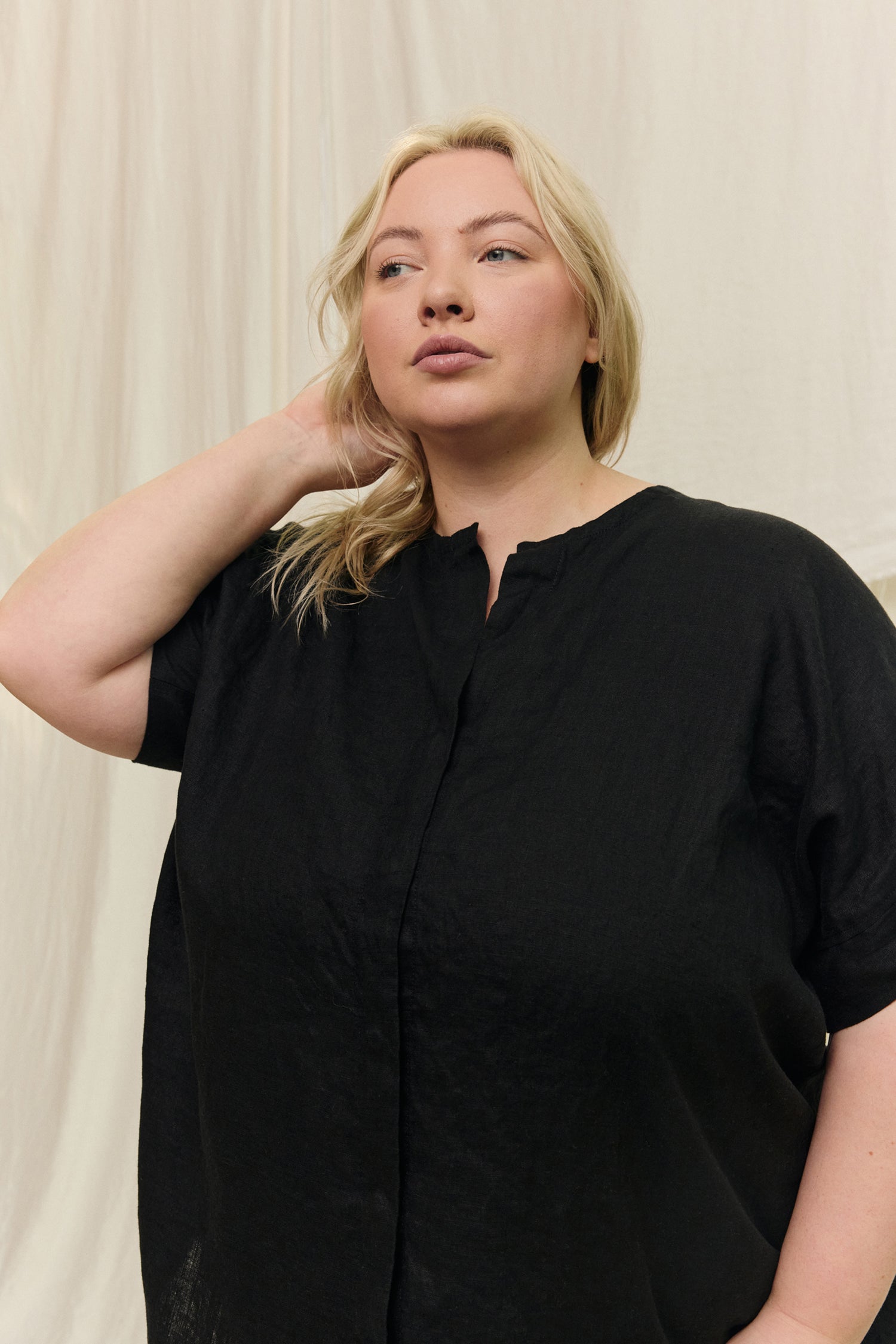 Georgia Snap Top in Lightweight Linen Ink#color_ink