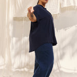 Georgia Snap Top in Washable Silk Midnight#color_midnight