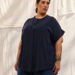 Georgia Snap Top in Washable Silk Midnight#color_midnight