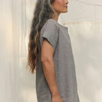 Georgia Snap Top in Lightweight Linen Overcast#color_overcast