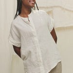 Georgia Snap Top in Lightweight Linen Salt#color_salt