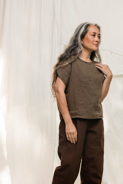 Georgia Tee in Midweight Linen Cacao#color_cacao