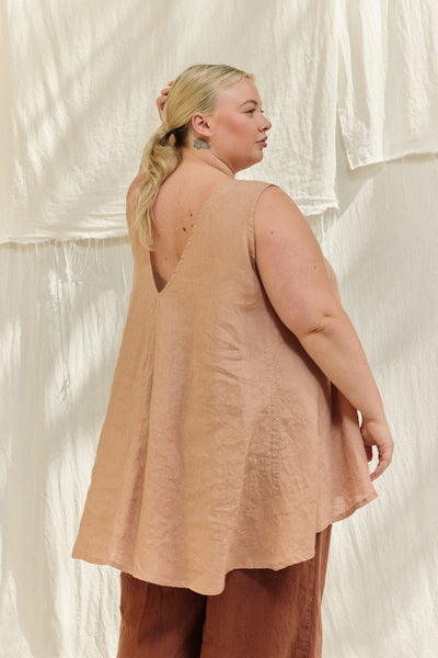 Harlow Tunic in Lightweight Linen Canyon#color_canyon
