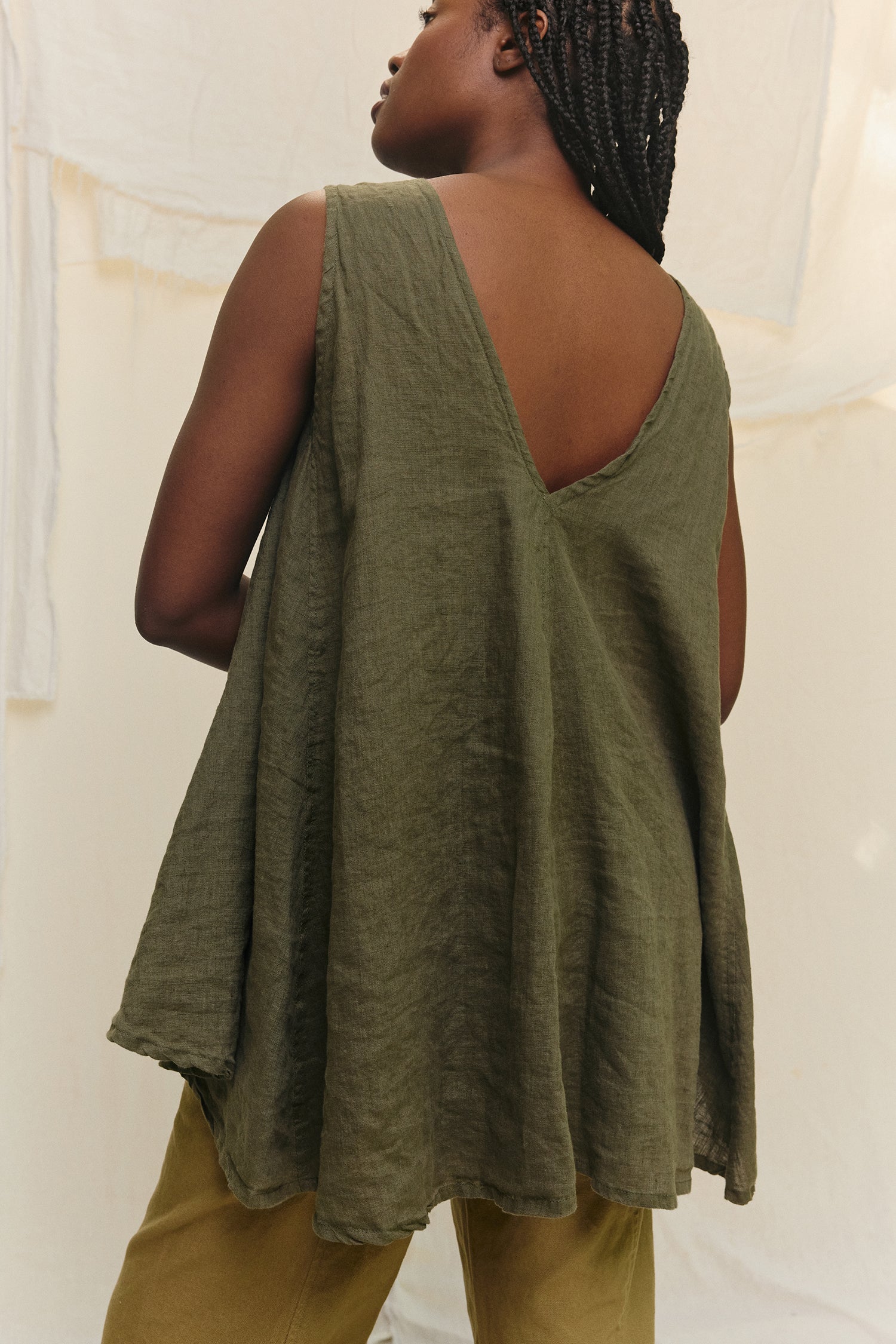Harlow Tunic in Lightweight Linen Lichen#color_lichen