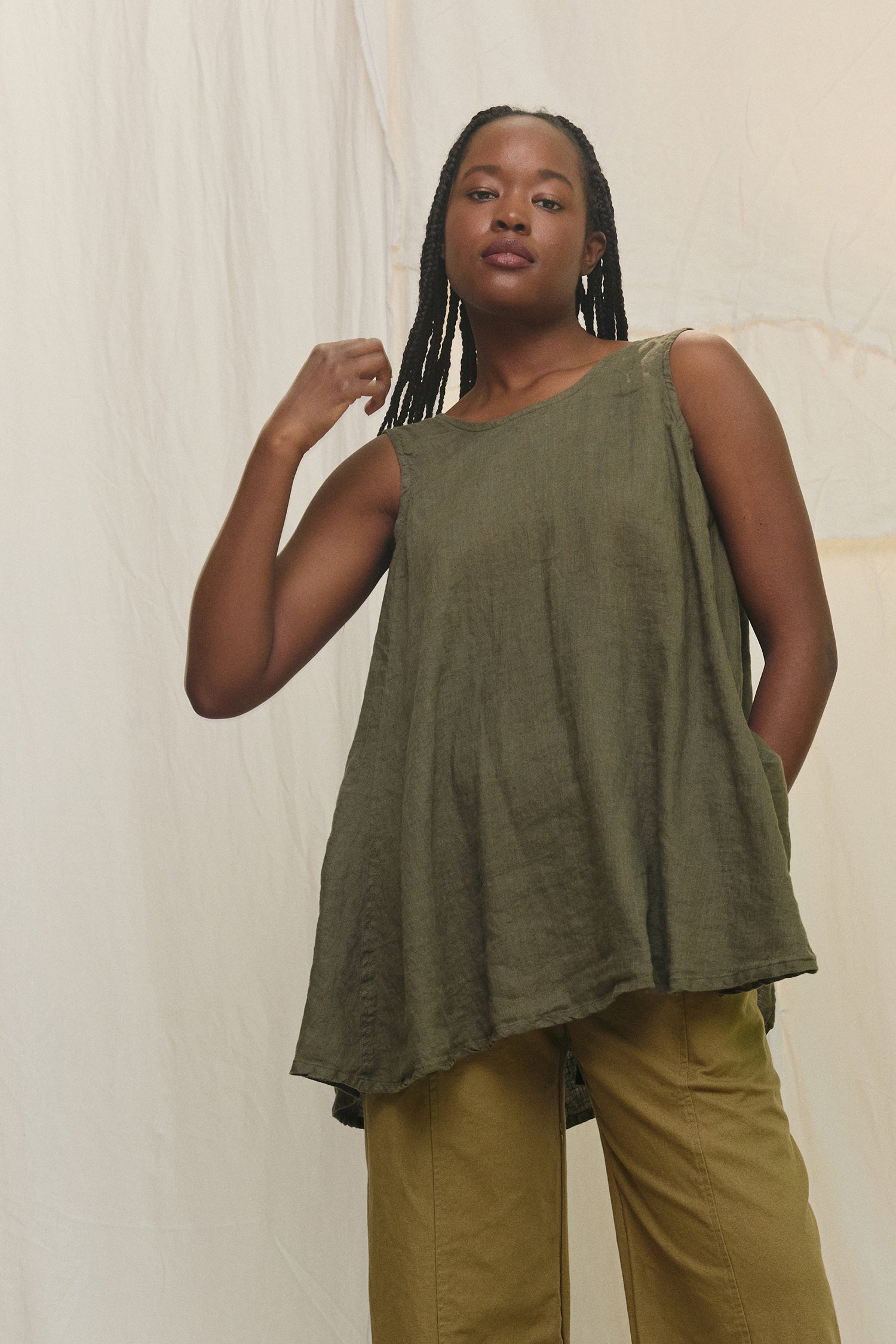 Harlow Tunic in Lightweight Linen Lichen#color_lichen