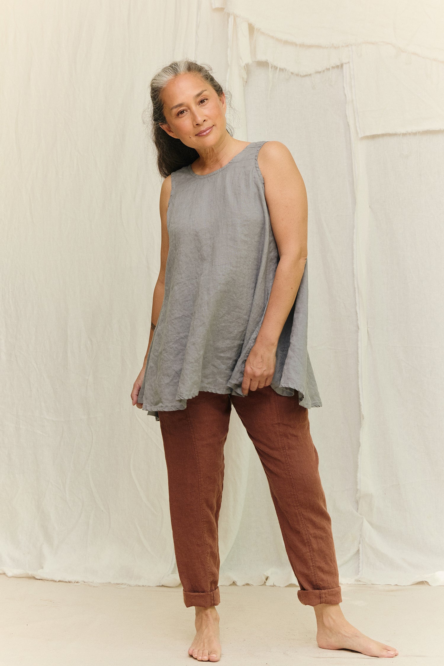 Harlow Tunic in Lightweight Linen Overcast#color_overcast