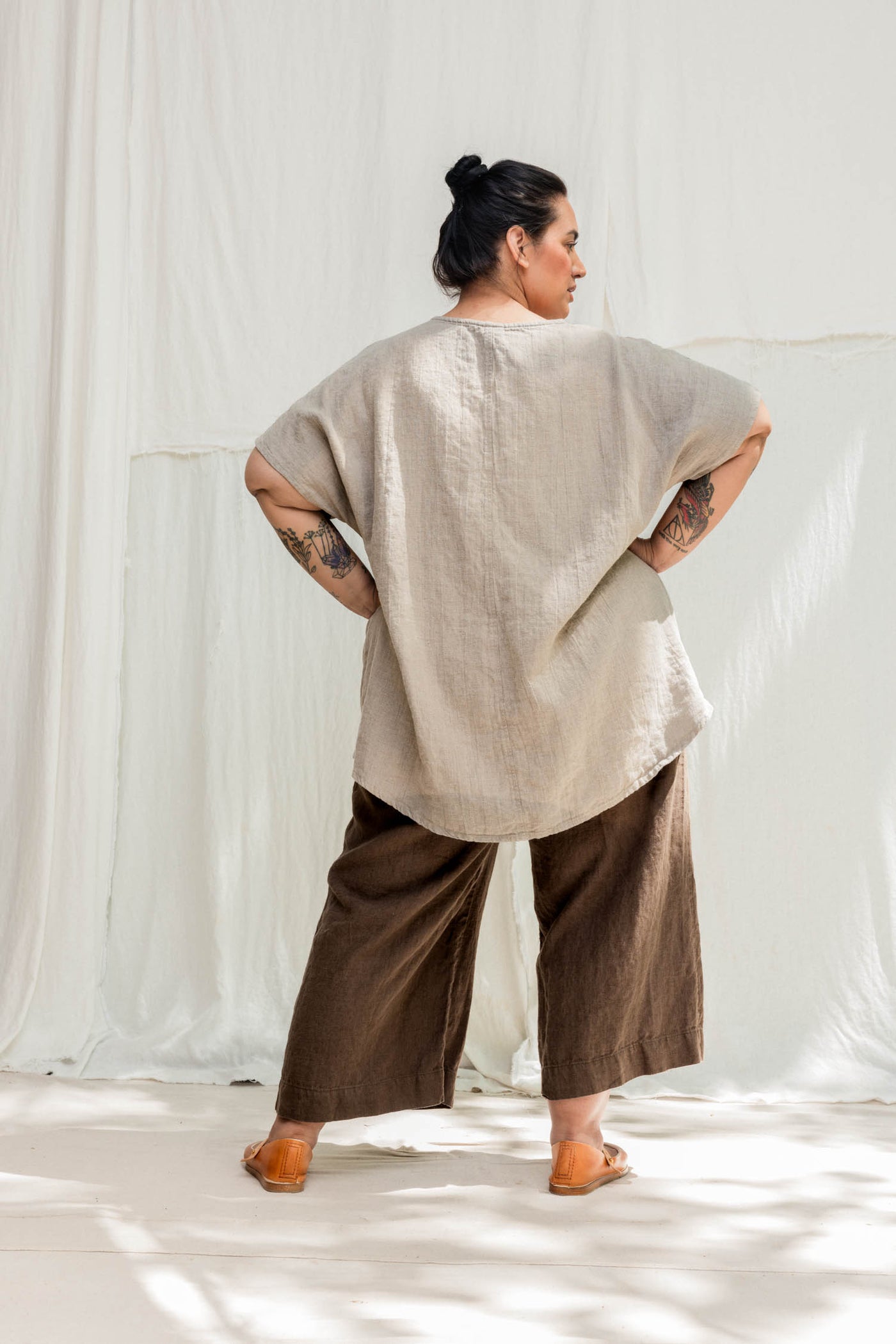 Harper Tunic in Midweight Linen Flax#color_flax