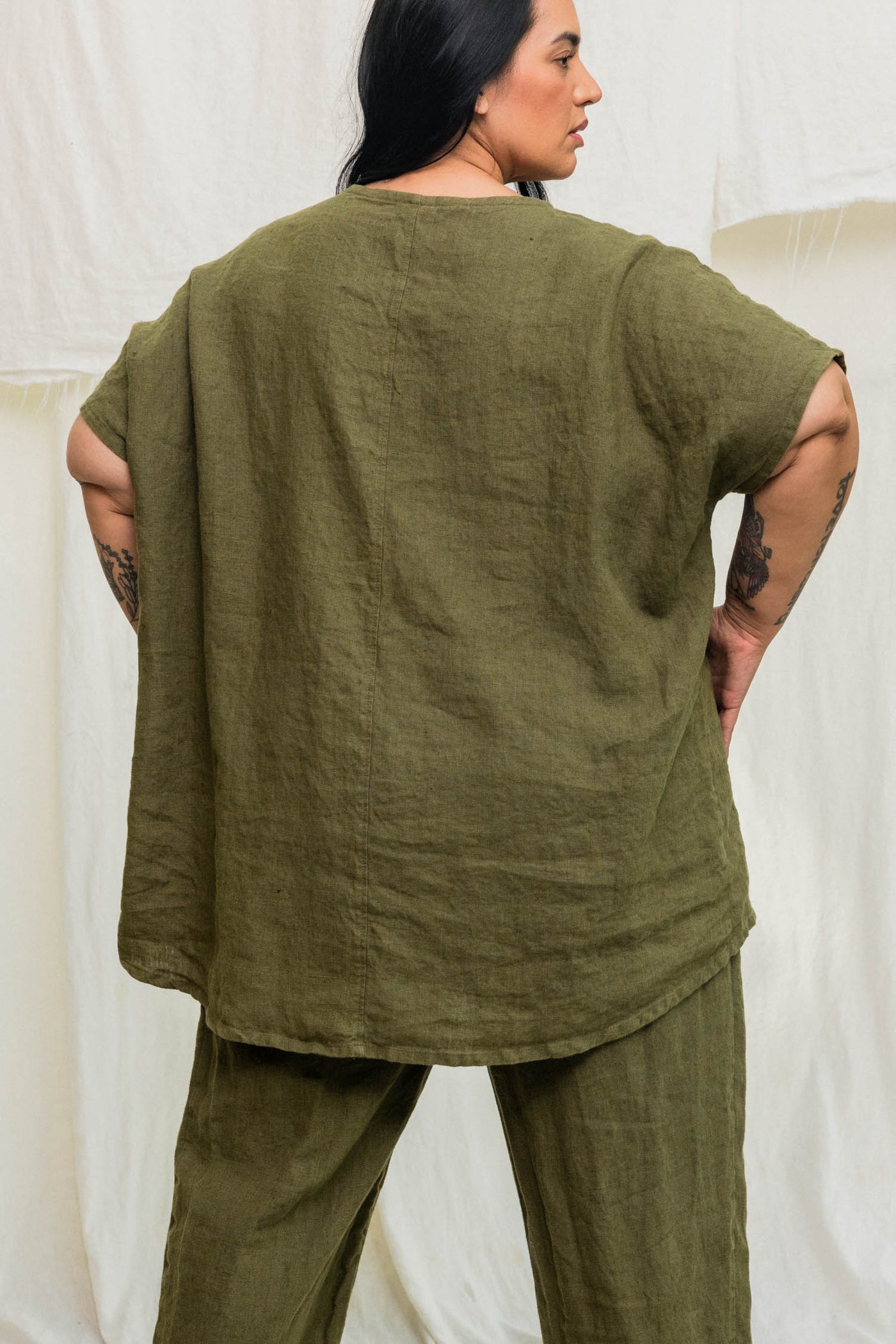 Harper Tunic in Midweight Linen Verte#color_verte